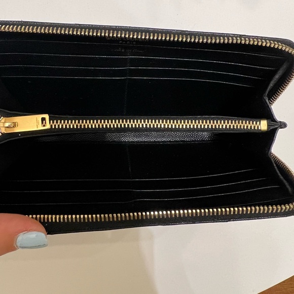 Saint Laurent Wallet - Picture 14 of 16
